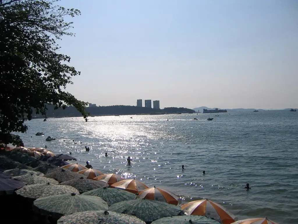 Bali Hai Pier in Pattaya