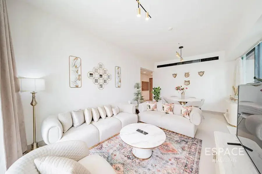 Elegant 2BR Private Pool Apart At Binghatti Orchid JVC