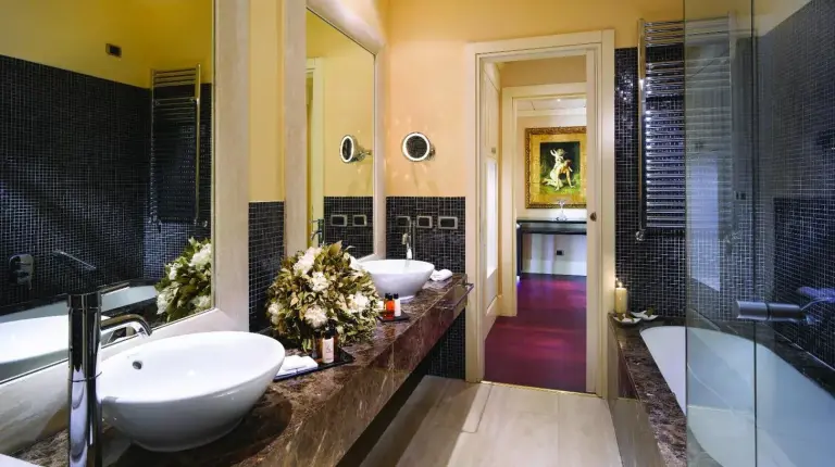 Gallery image of GH Palazzo Suite & SPA in Livorno