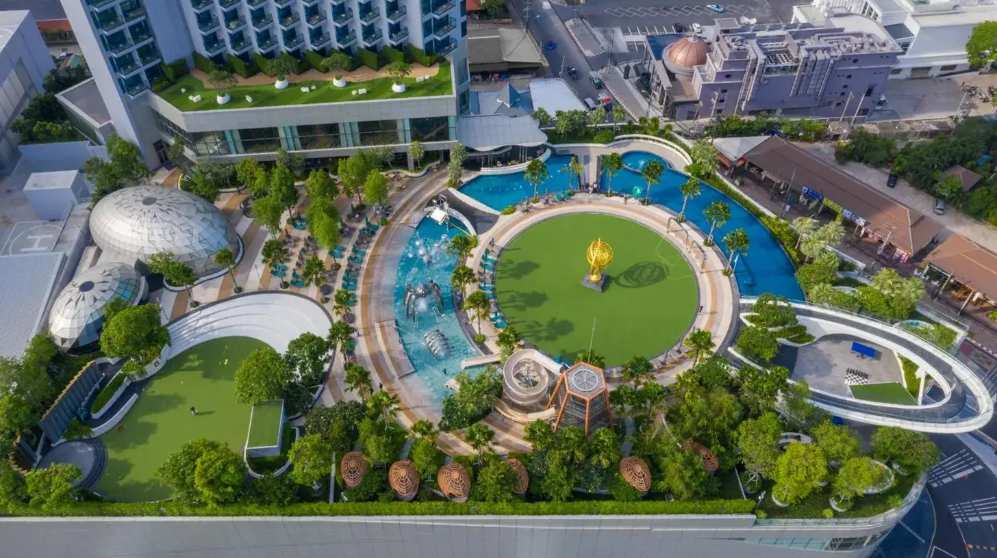 an overhead view of a park in a city at Grande Centre Point Pattaya in Pattaya Central