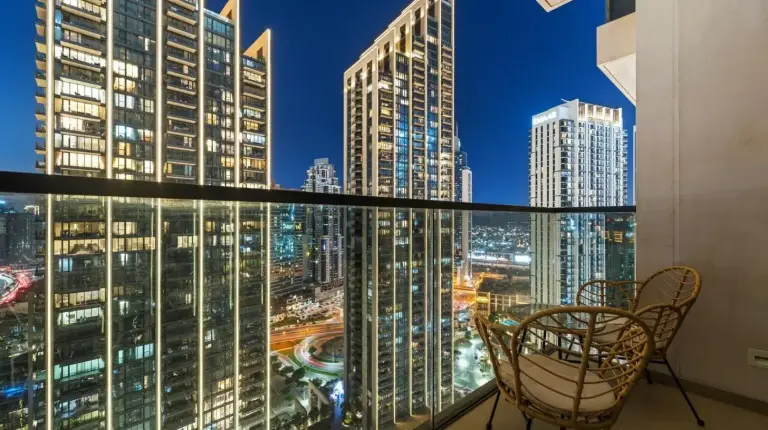 Modern stylish 2BR Apartment walk to Dubai Mall near Burj Khalifa