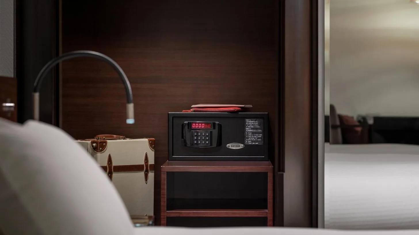 a hotel room with a bed and a television at Hotel The Celestine Tokyo Shiba in Tokyo