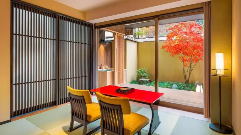 a Luxury Collection Hotel