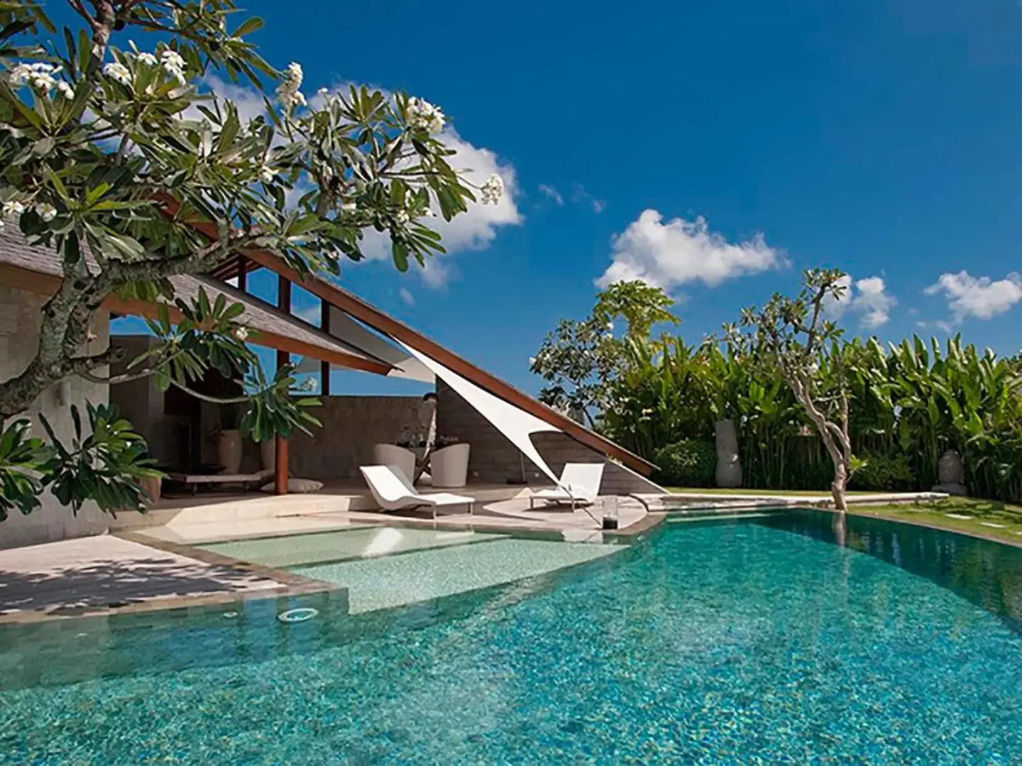 The Layar - Designer Villas and Spa swimming pool and villa exterior