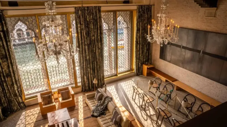The Venice Venice Hotel