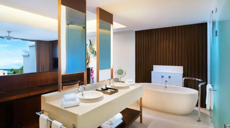 A Luxury Collection Resort