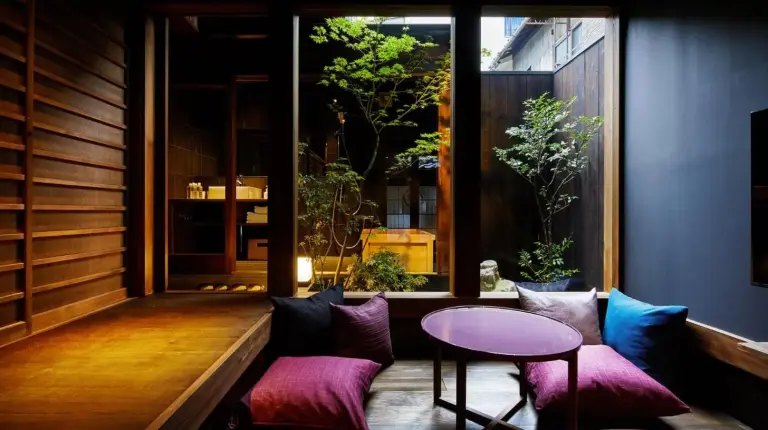 YADORU KYOTO HANARE Kanade No Yado